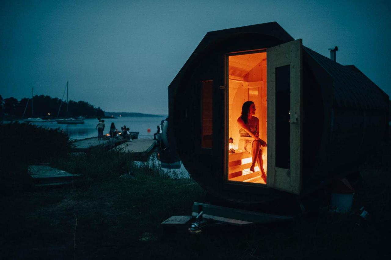 Vita Grindarna / Djuroe Havsbad Villa Djurhamn Esterno foto